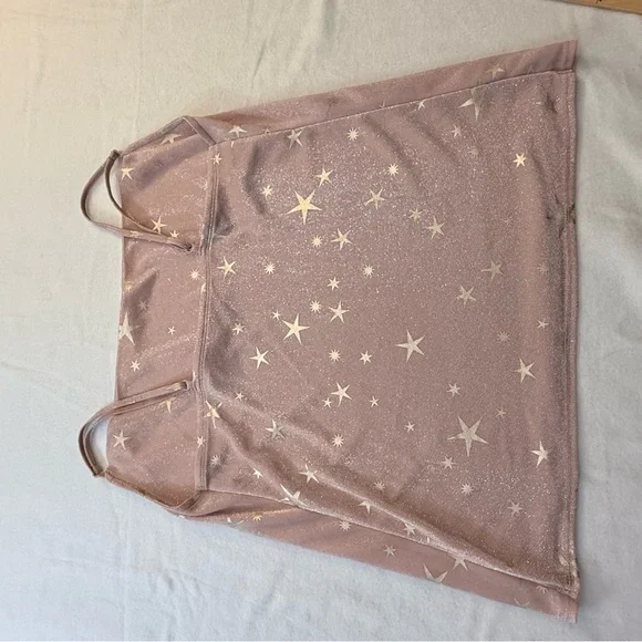 Torrid Starry Pink Shimmer Tank Top - Picture 4 of 8